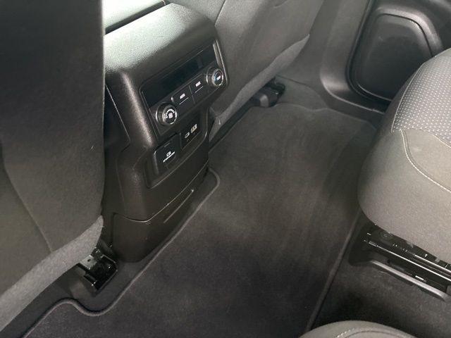 GMC Acadia  2023