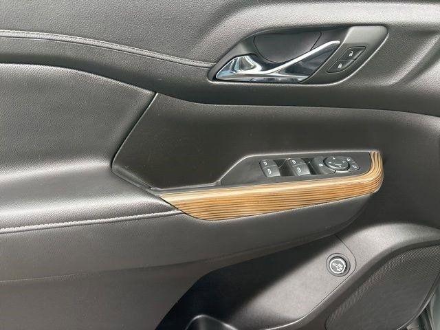 GMC Acadia  2023