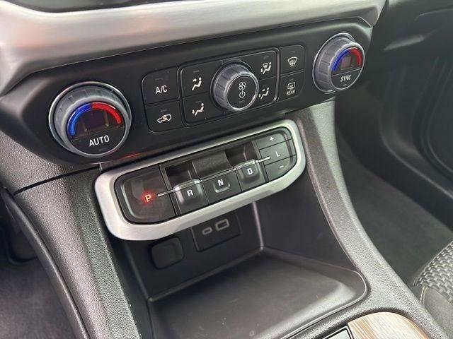 GMC Acadia  2023