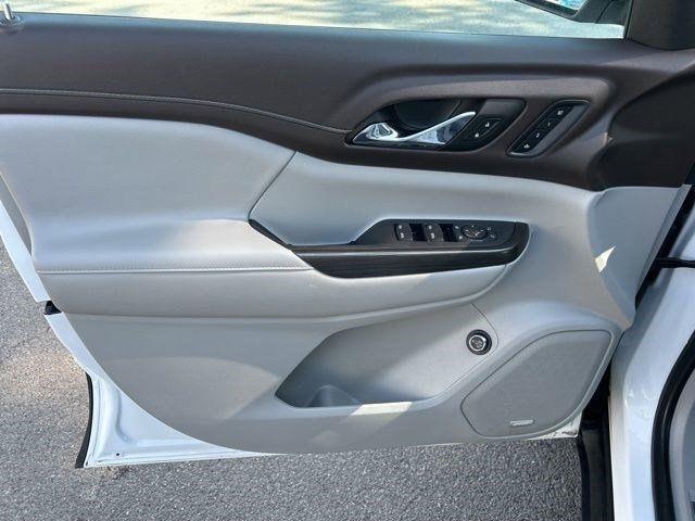 GMC Acadia  2022