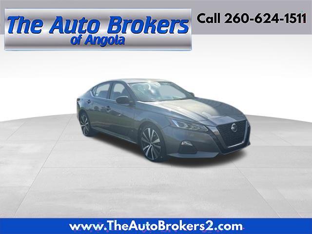 Nissan Altima  2022