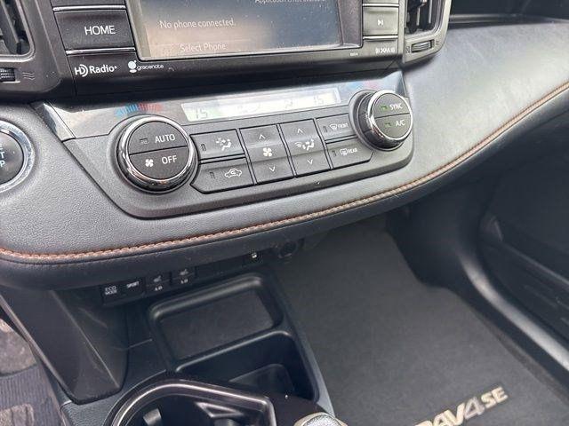 Toyota RAV4  2016