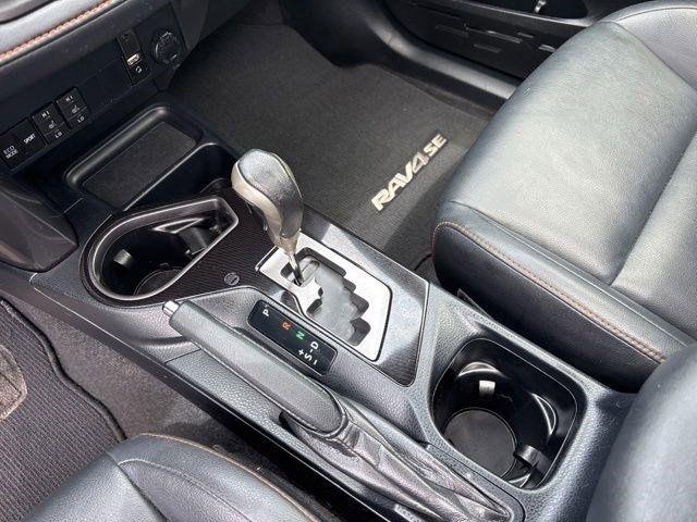 Toyota RAV4  2016