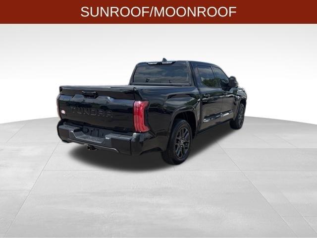 Toyota Tundra  2022
