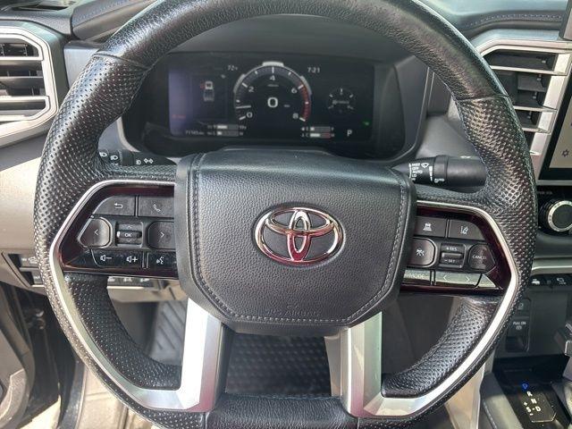 Toyota Tundra  2022