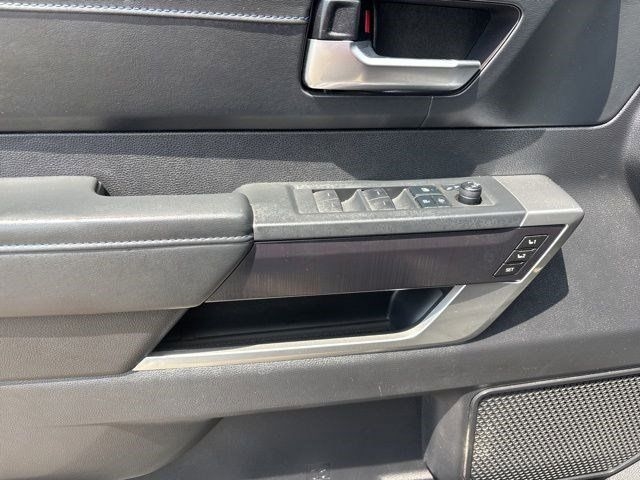 Toyota Tundra  2022