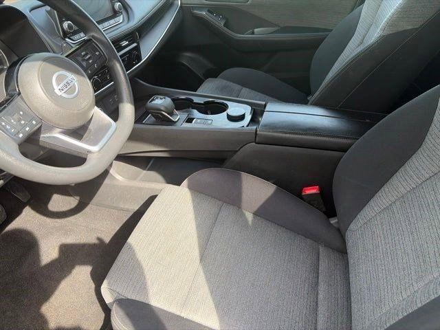 Nissan Rogue  2021