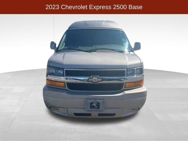 Chevrolet Express  2023