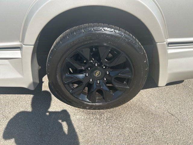 Chevrolet Express  2023