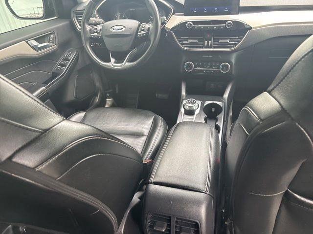 Ford Escape  2022