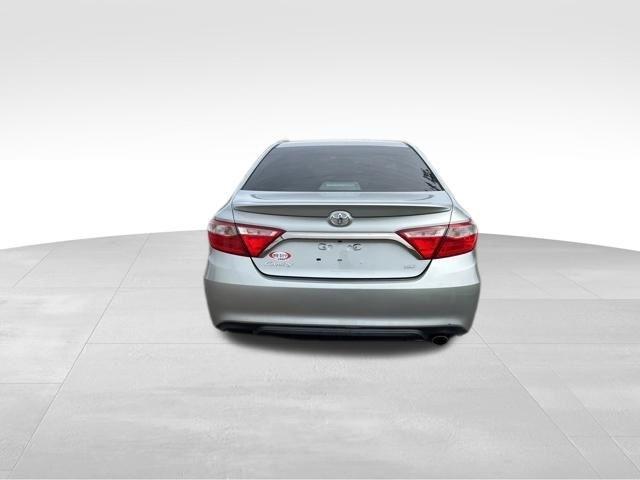 Toyota Camry  2017