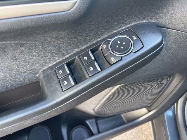 Ford Escape  2022