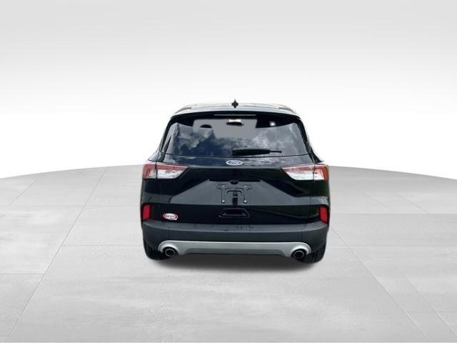 Ford Escape  2022