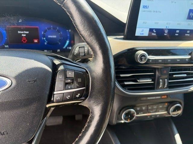 Ford Escape  2022