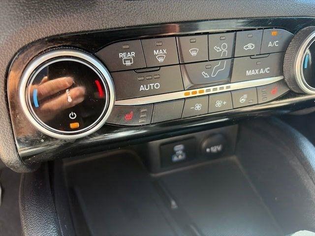 Ford Escape  2022