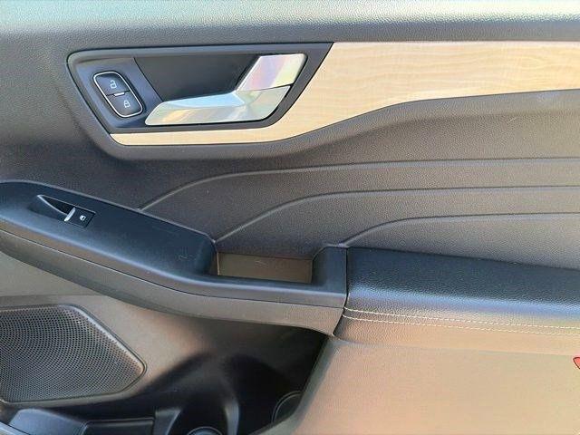 Ford Escape  2022
