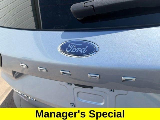 Ford Escape Titanium AWD 2022