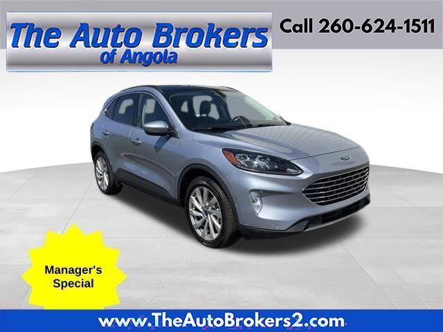 2022 Ford Escape Titanium AWD