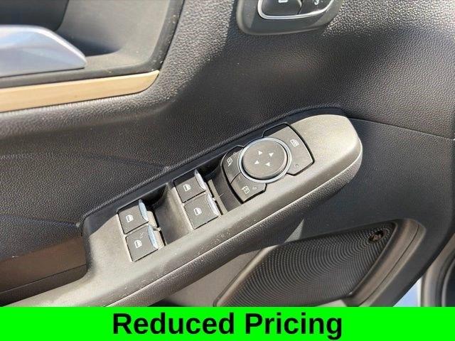 Ford Escape Titanium AWD 2022