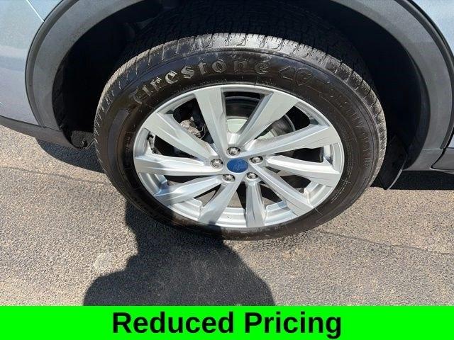 Ford Escape Titanium AWD 2022