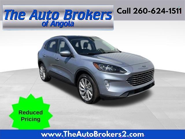 2022 Ford Escape Titanium AWD