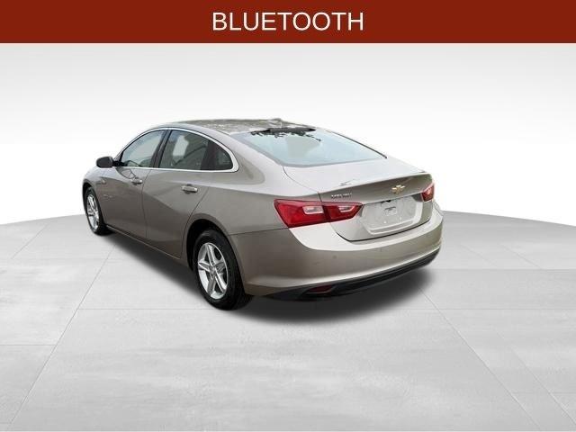 Chevrolet Malibu  2024