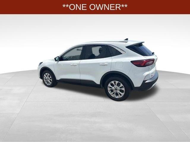 Ford Escape  2023