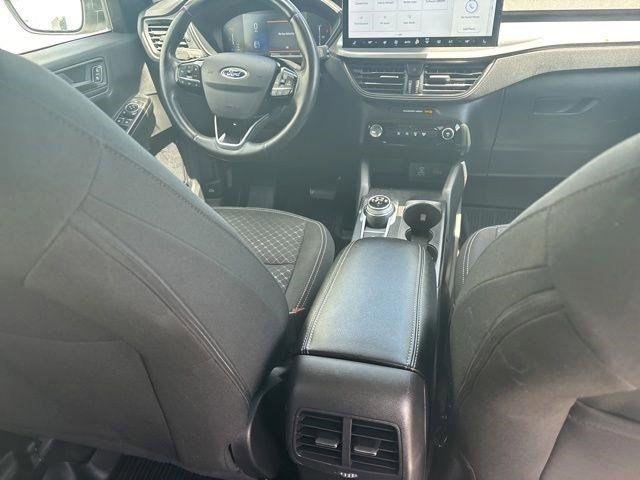 Ford Escape  2023
