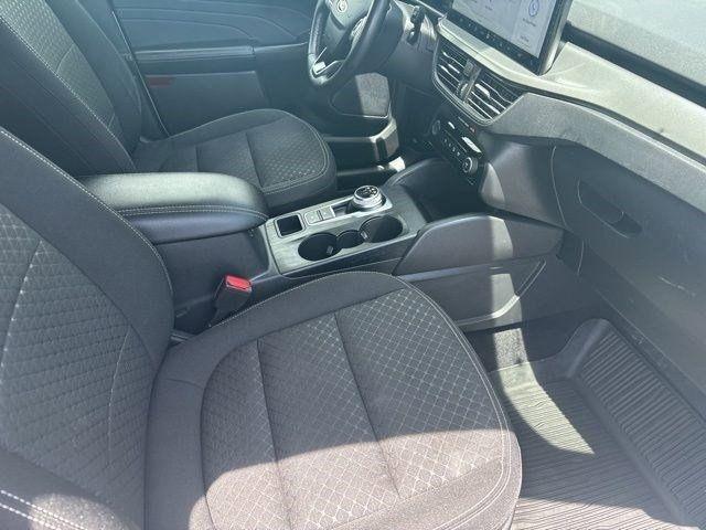Ford Escape  2023
