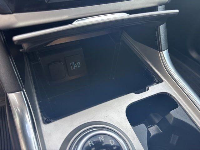 Ford Explorer  2021
