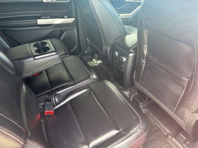Ford Explorer  2021