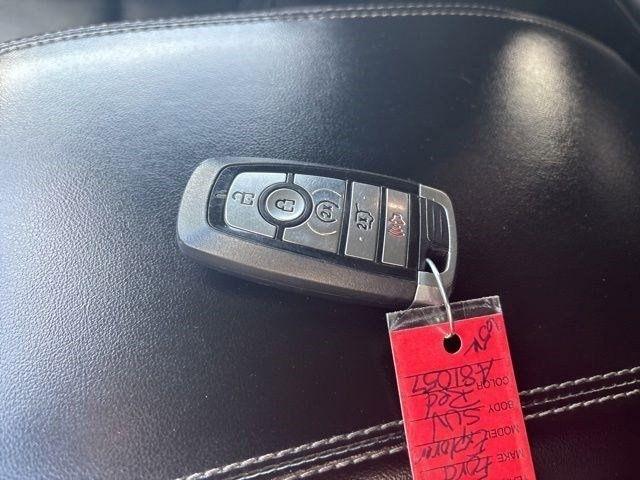 Ford Explorer  2021