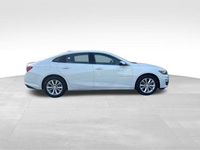Chevrolet Malibu  2023