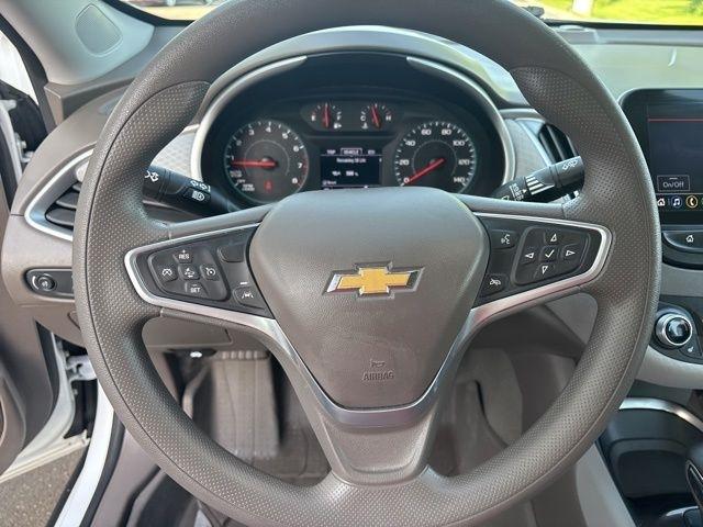 Chevrolet Malibu  2023
