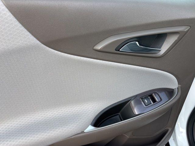 Chevrolet Malibu  2023
