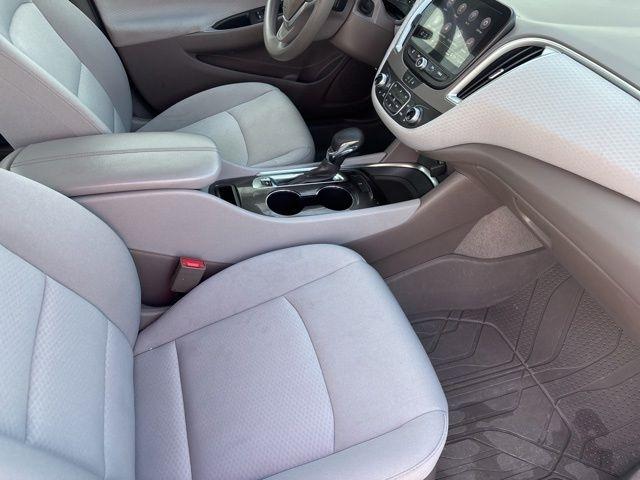 Chevrolet Malibu  2023