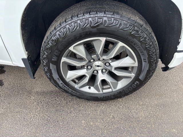 Chevrolet Silverado 1500  2021