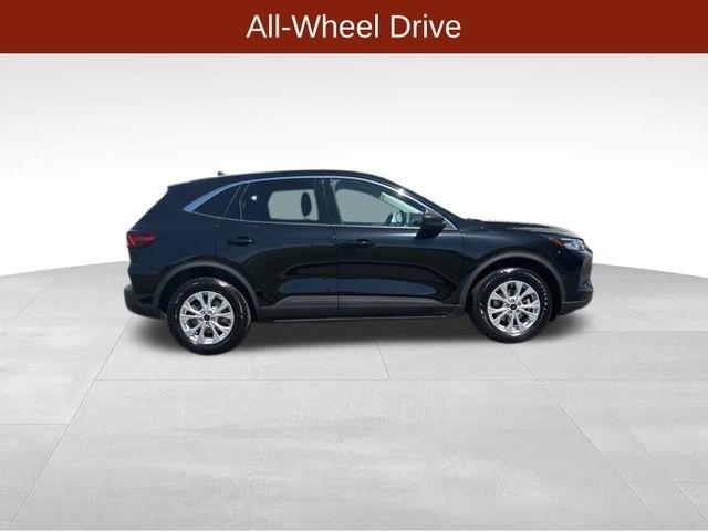 Ford Escape  2023