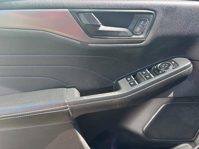 Ford Escape  2023