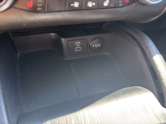 Ford Escape  2023