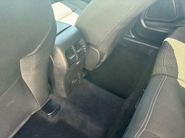 Ford Escape  2023