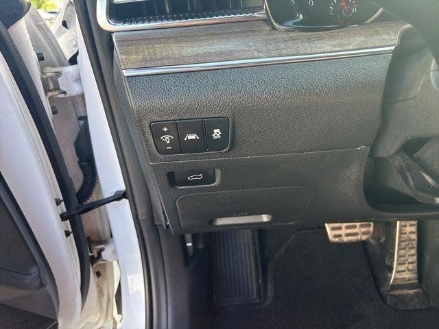 Kia K5  2023
