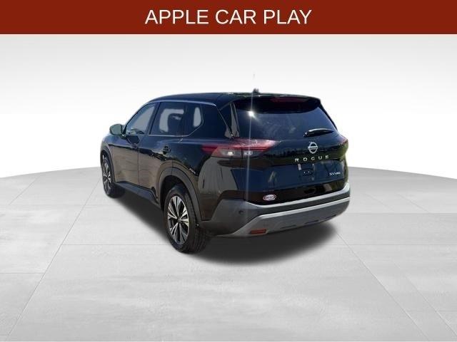 Nissan Rogue  2021
