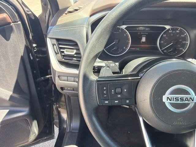 Nissan Rogue  2021