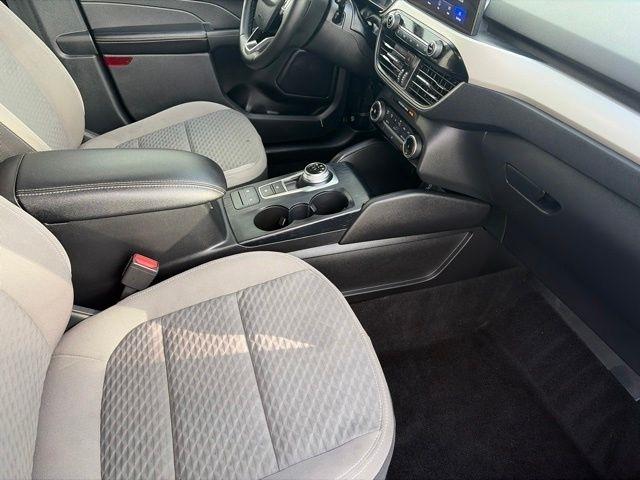 Ford Escape  2022