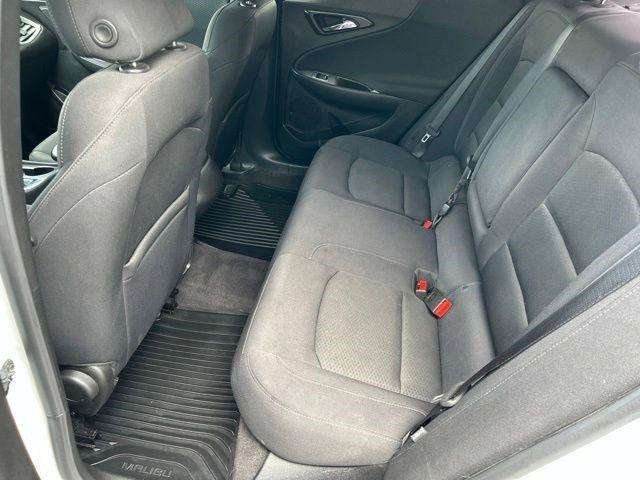 Chevrolet Malibu  2017