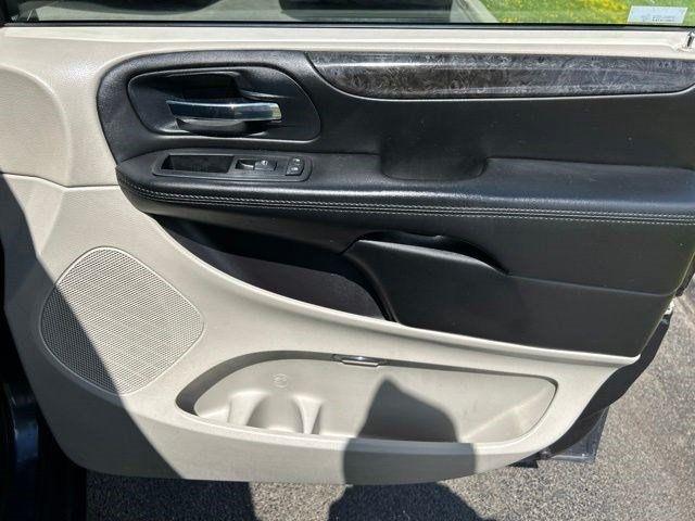 Dodge Grand Caravan  2013