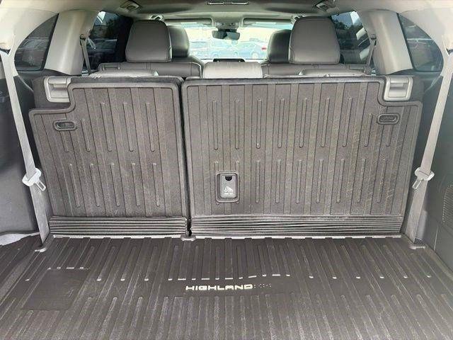 Toyota Highlander  2020