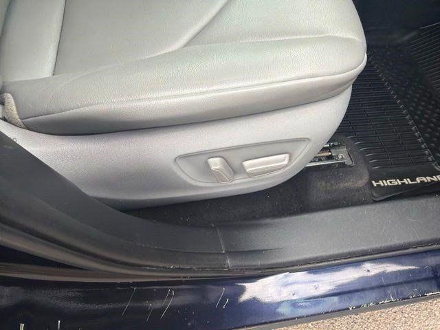 Toyota Highlander  2020