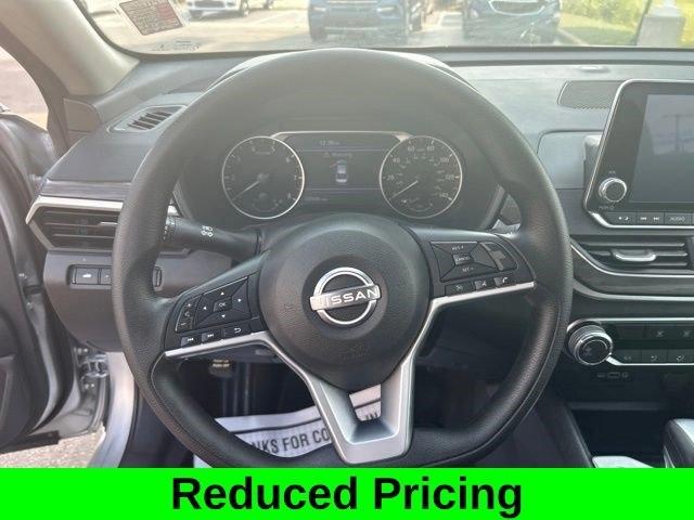 Nissan Altima  2025